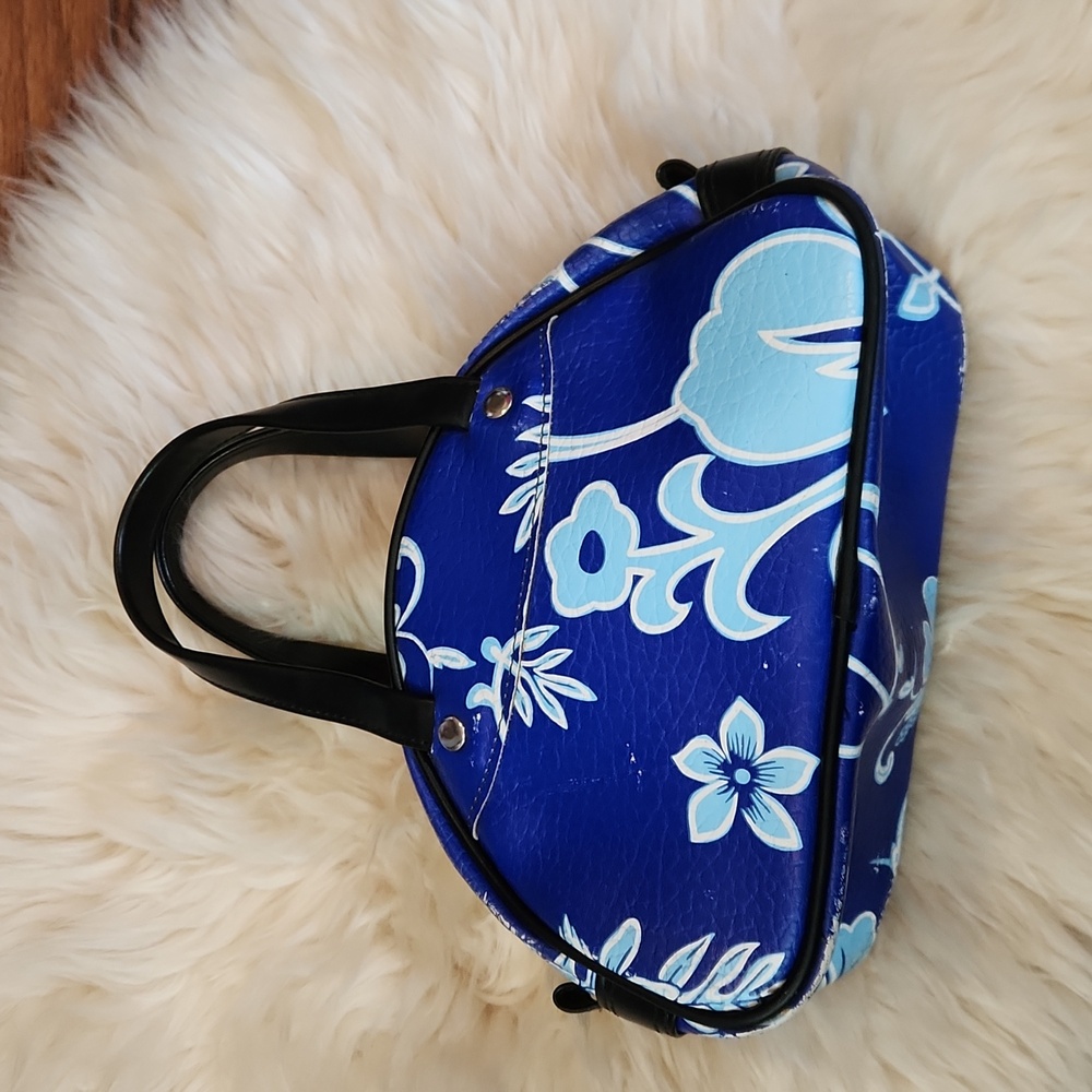 808 Honua Blue Floral Pattern Mini Zipped Handbag - Picture 3 of 7